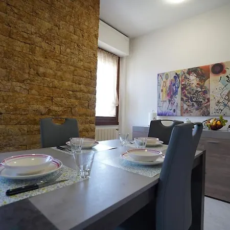 Desenzano Smart & Comfort Апартаменты